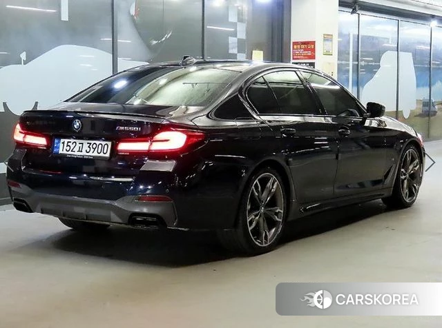 BMW 5 Series (G30) 2020 Черный из Кореи, фото 4