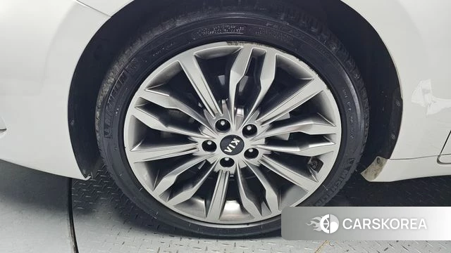 Kia K7 Premier id 4741932 из Кореи 31
