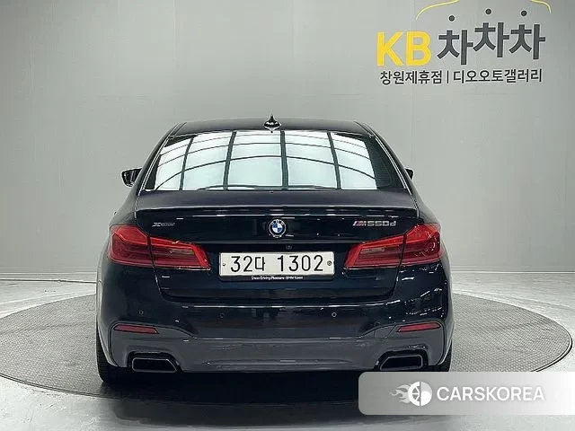 BMW 5 Series (G30) id 3526020 из Кореи 14