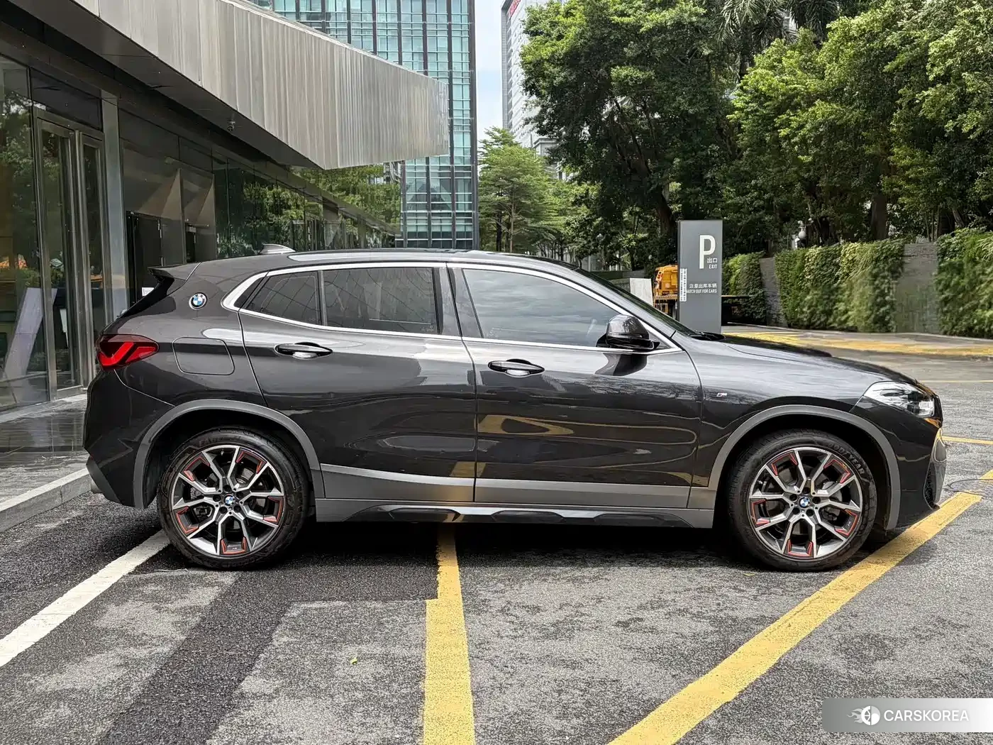 BMW X2 id 4674314 из Китая 15