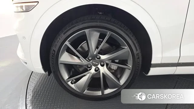 Genesis GV70 id 3027966 из Кореи 14