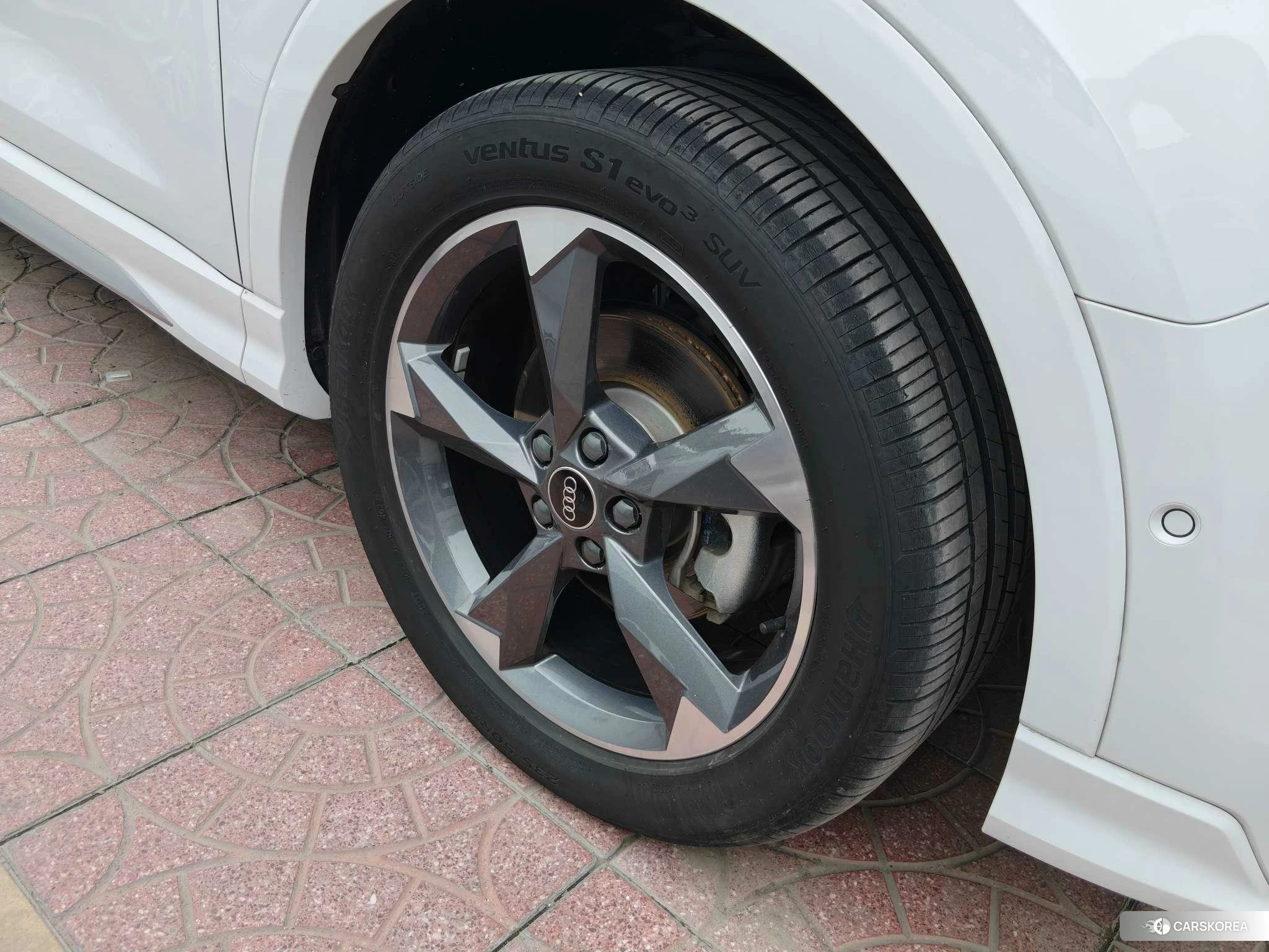 Audi Q3 2023 Белый из Китая, фото 5