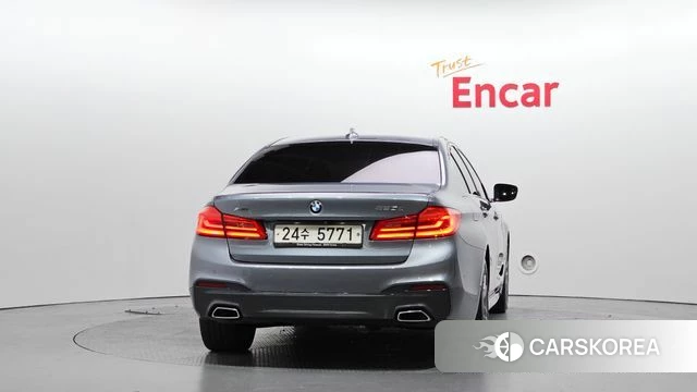 BMW 5 Series (G30) id 4508605 из Кореи 25
