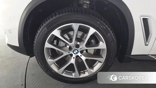 BMW X5 (G05) id 3713641 из Кореи 14