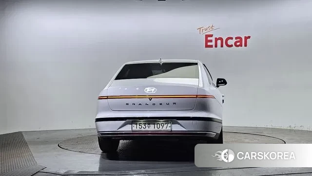 Hyundai Grandeur (GN7) id 3168296 из Кореи 14