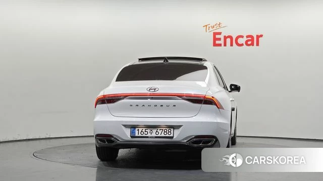 Hyundai The New Grandeur IG Hybrid id 4580803 из Кореи 28