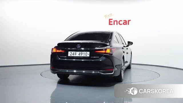 Lexus ES300h 7th generation id 3845282 из Кореи 14