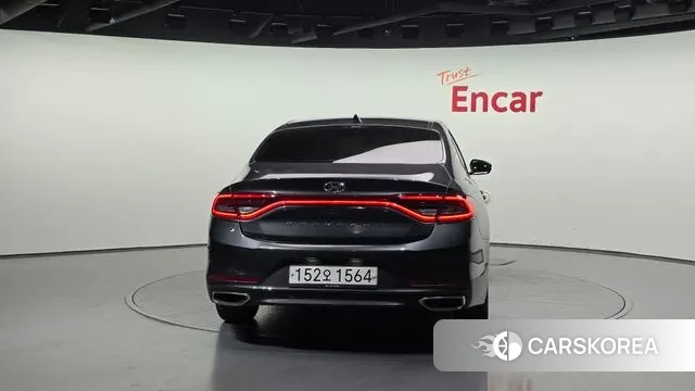 Hyundai Grandeur IG id 3076501 из Кореи 14