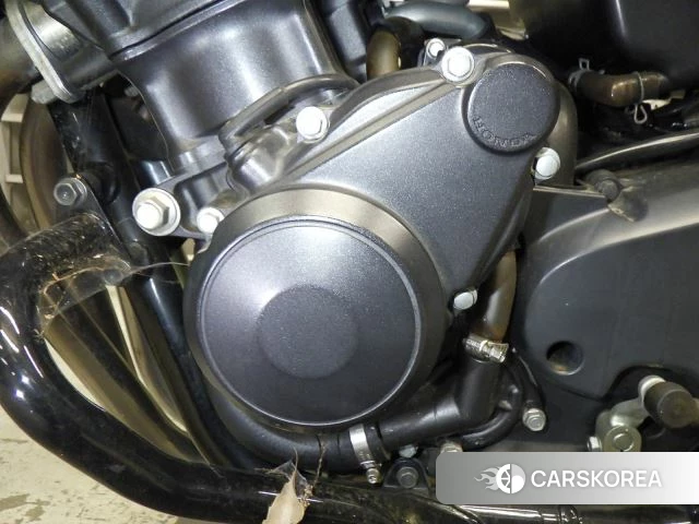 Engine photo