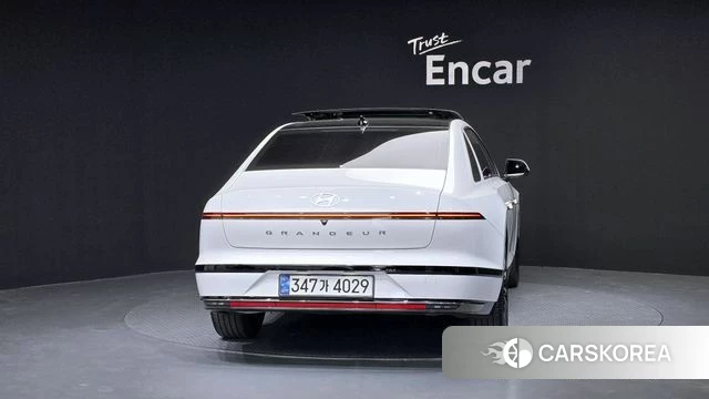 Hyundai Grandeur Hybrid (GN7) id 4280495 из Кореи 14