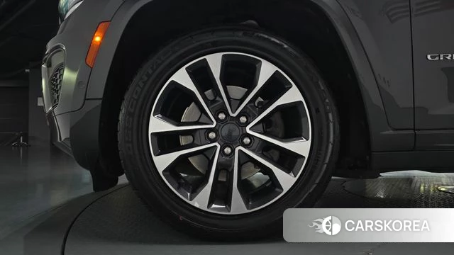 Jeep Grand Cherokee (WL) id 4337498 из Кореи 27