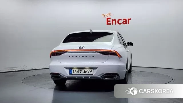 Hyundai The New Grandeur IG Hybrid id 2895563 из Кореи 14