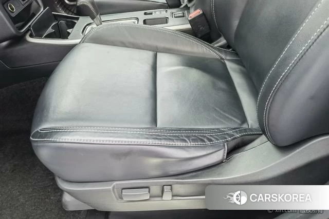 Mitsubishi  Outlander id 4253605 из Китая 18