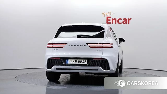 Genesis GV70 id 4707976 из Кореи 14