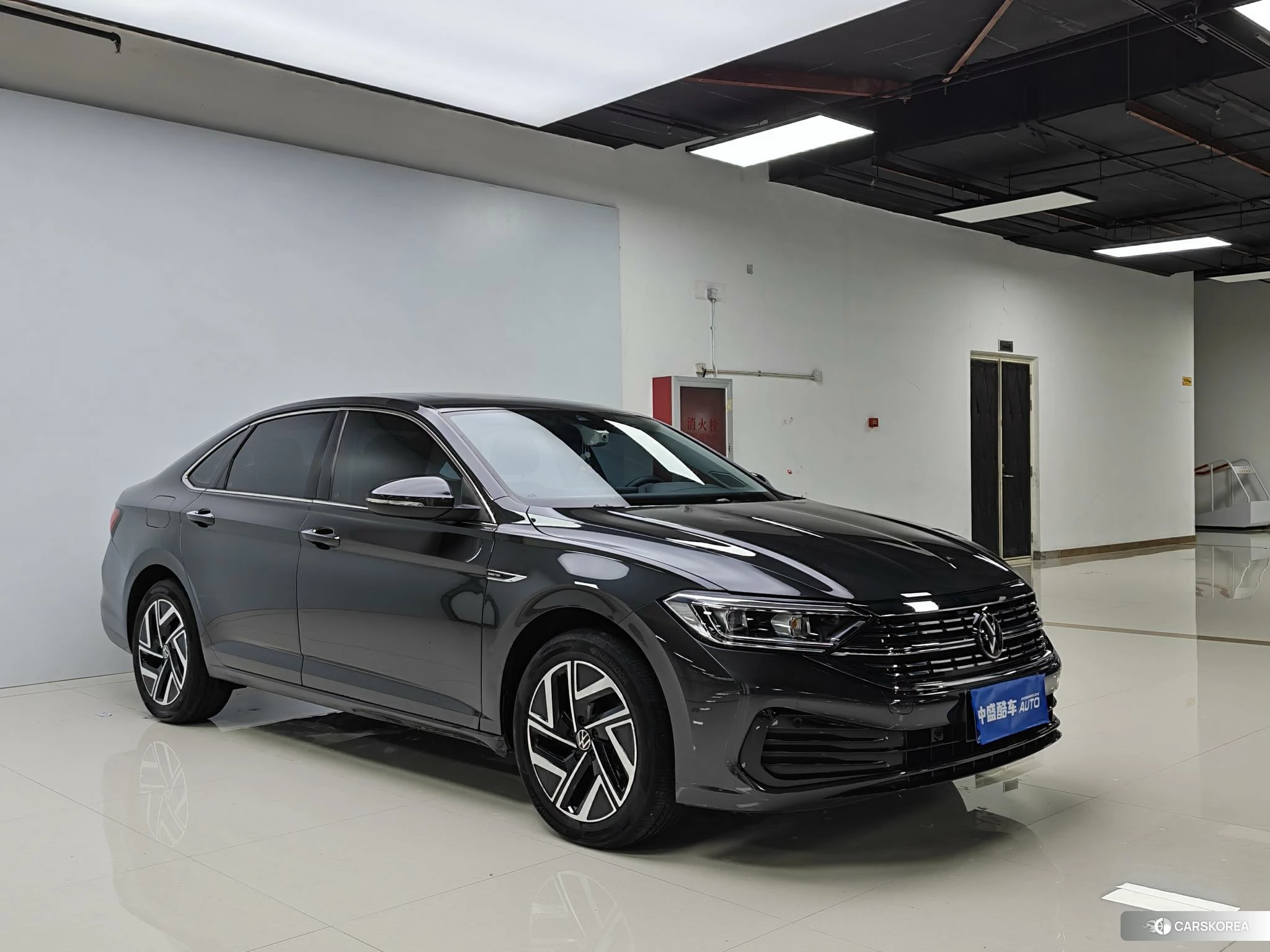 Volkswagen Sagitar id 4461693 из Китая 13