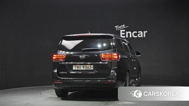 Kia The New Carnival id 4310954 из Кореи 26