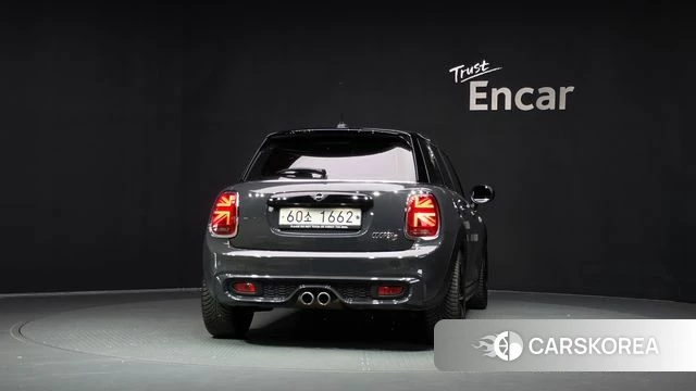 Mini Cooper S id 4770639 из Кореи 26