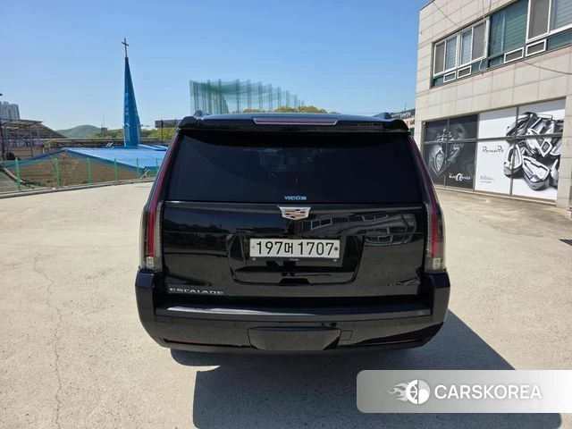 Cadillac Escalade id 4294568 из Кореи 11