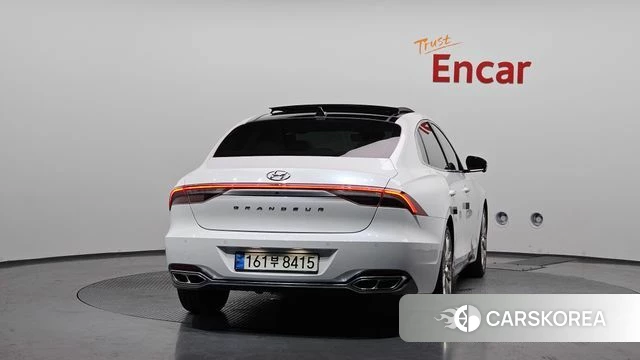 Hyundai The New Grandeur IG id 4402298 из Кореи 24