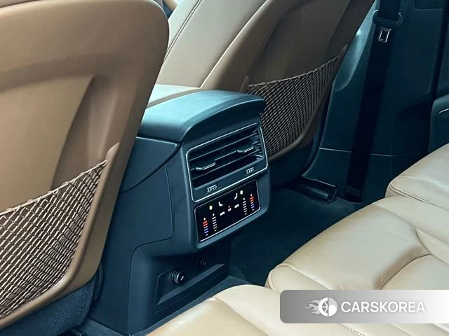 Audi Q7 id 4367441 из Китая 28