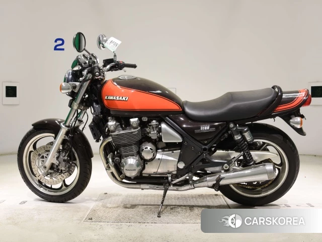 Проданный Kawasaki ZEPHYR 1100 2024 из Японии