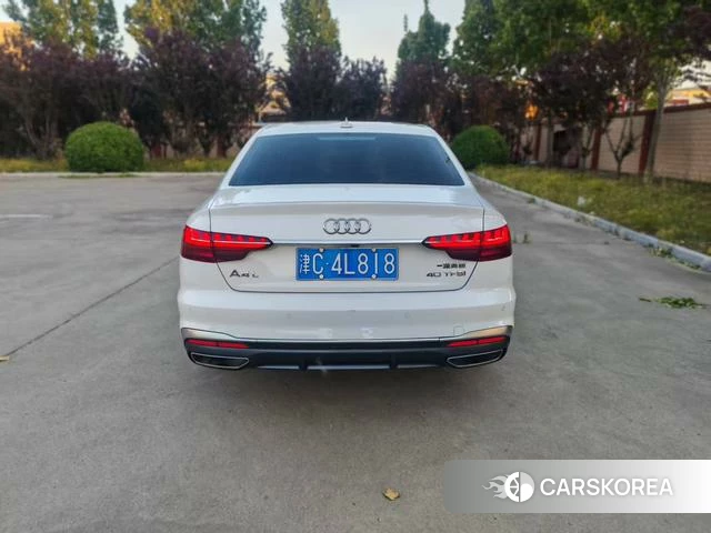 Audi A4L 2021 Белый из Китая, фото 4