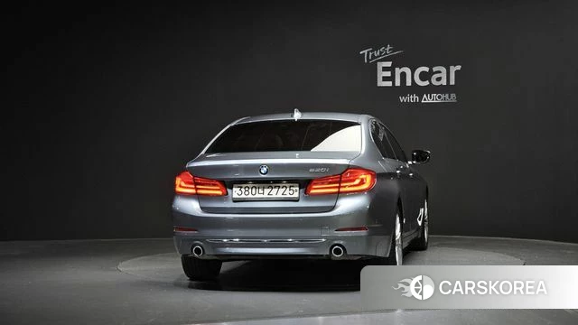 BMW 5 Series (G30) id 3965844 из Кореи 14