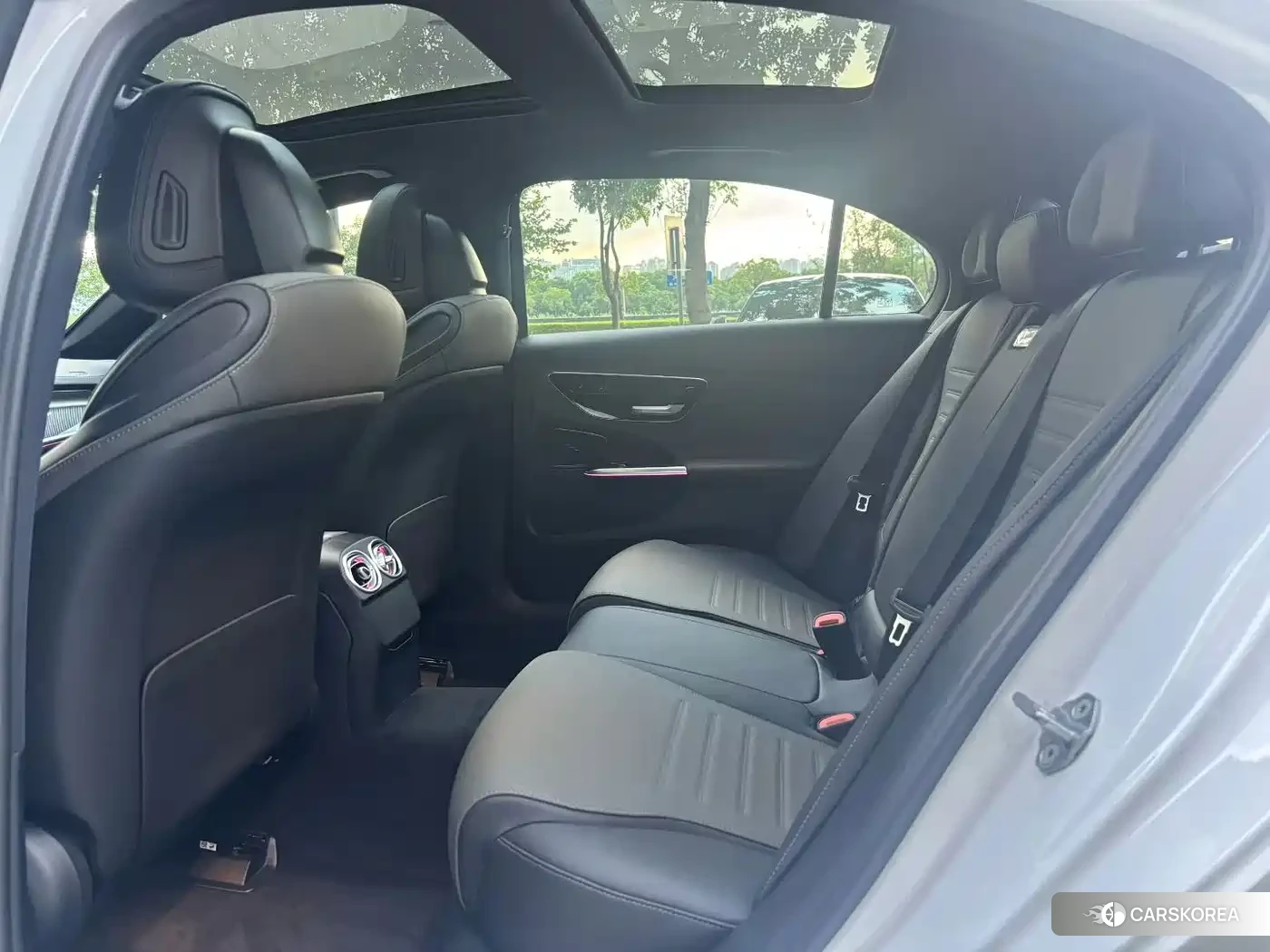 Mercedes-Benz C-class 2023 Белый из Китая, фото 4