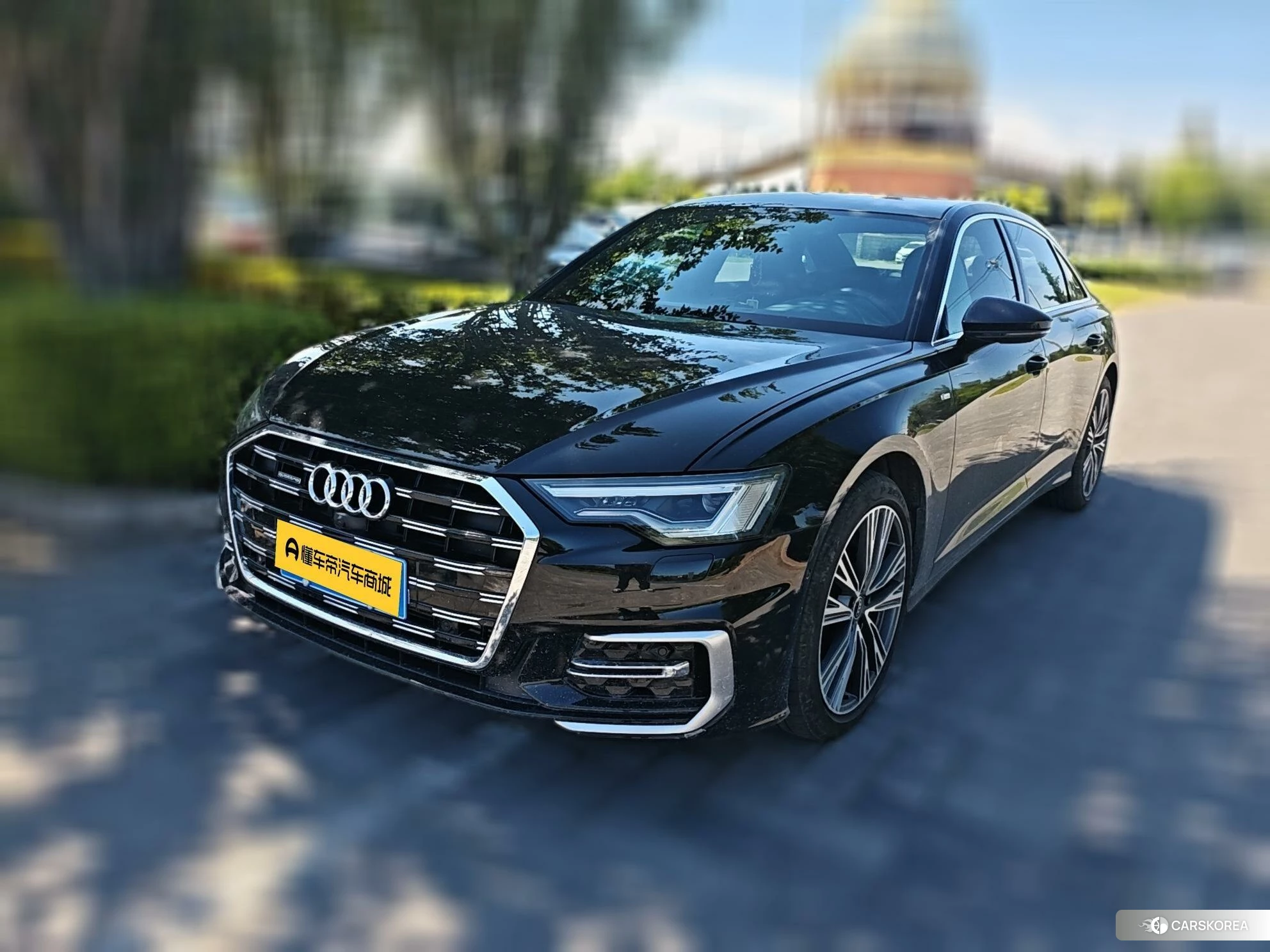 Audi A6L id 4486610 из Китая 15