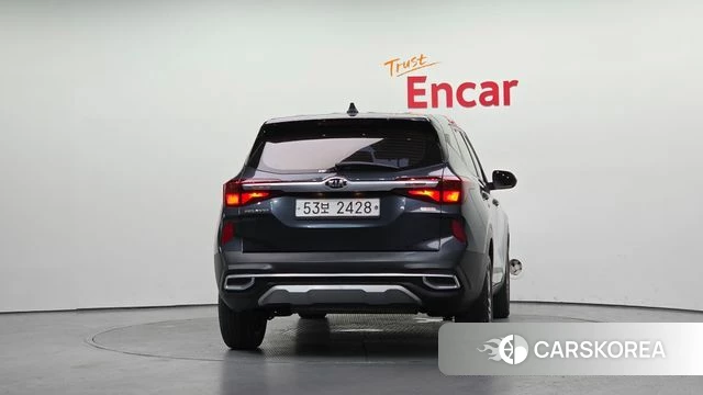 Kia Seltos id 4595396 из Кореи 14