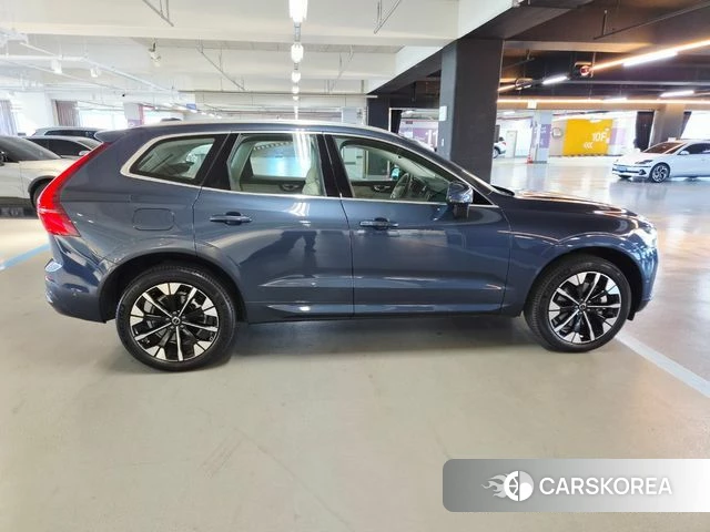 Volvo XC60 second Generation 2025 Синий из Кореи, фото 4