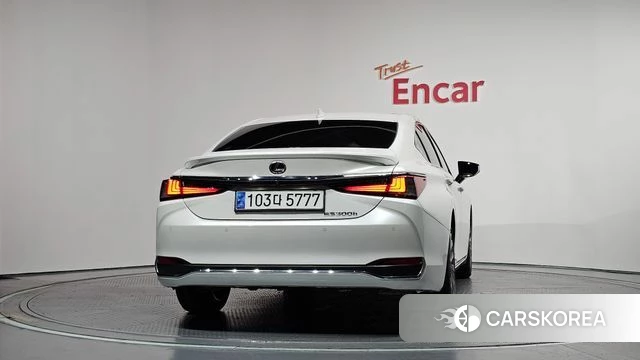 Lexus ES300h 7th generation id 4758053 из Кореи 28