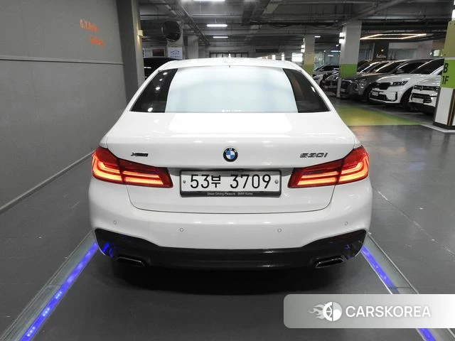 BMW 5 Series (G30) id 4363521 из Кореи 14