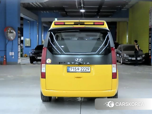 Hyundai Staria id 4419678 из Кореи 14