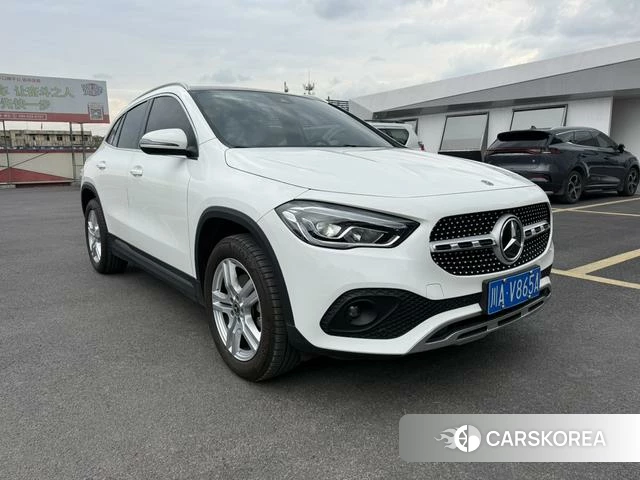 Mercedes-Benz GLA 2023 Белый из Китая, фото 6
