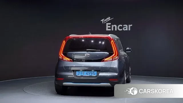 Kia Soul Booster EV id 3499676 из Кореи 14