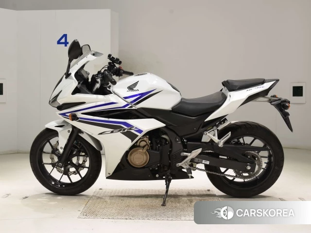 Проданный Honda CBR400R 2017 из Японии, фото 2