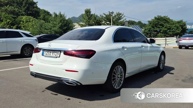 Mercedes-Benz E-Class W213 id 4400988 из Кореи 13