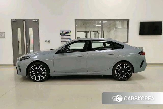 BMW 2 series id 4290857 из Китая 8