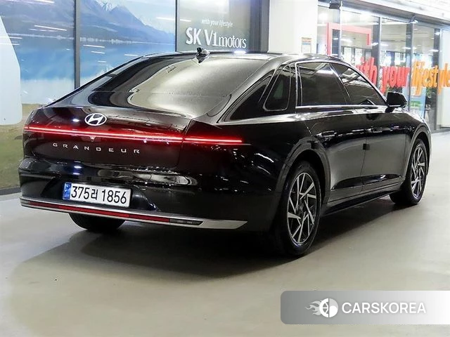 Hyundai Grandeur (GN7) id 4432508 из Кореи 13