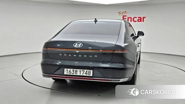 Hyundai Grandeur (GN7) id 3891798 из Кореи 14