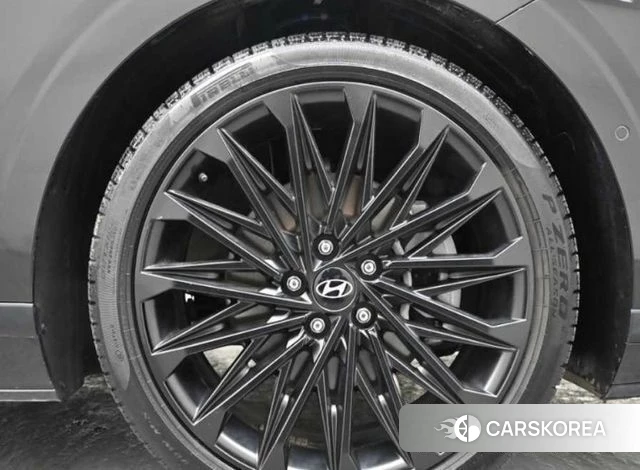 Hyundai Grandeur (GN7) id 4420495 из Кореи 13