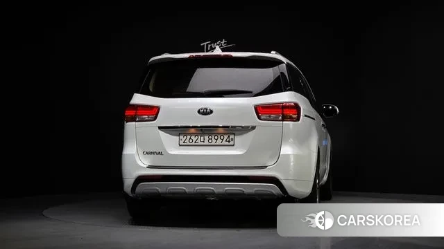 Kia All New Carnival id 3754757 из Кореи 14