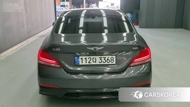 Genesis G70 id 3795605 из Кореи 8
