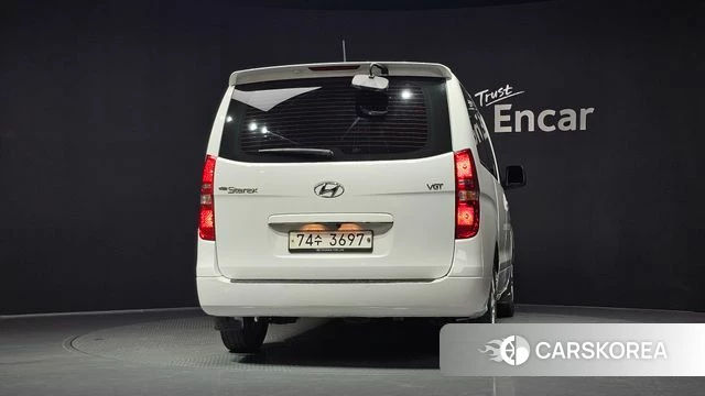 Hyundai The New Grand Starex id 4557940 из Кореи 27