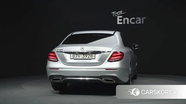 Mercedes-Benz E-Class W213 id 4658224 из Кореи 30