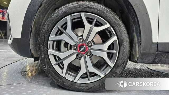 Kia Seltos id 3806801 из Кореи 14