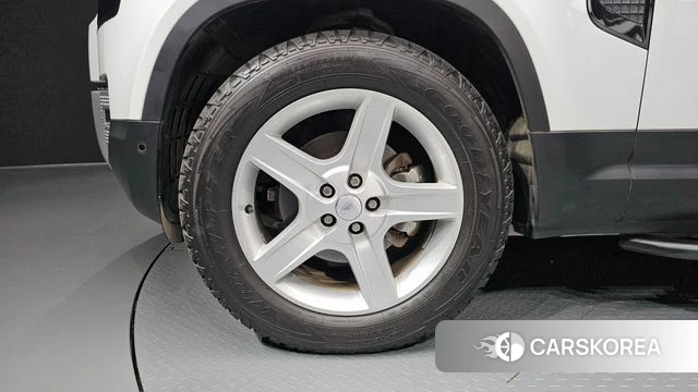 Land Rover Defender (L663) id 4740967 из Кореи 25