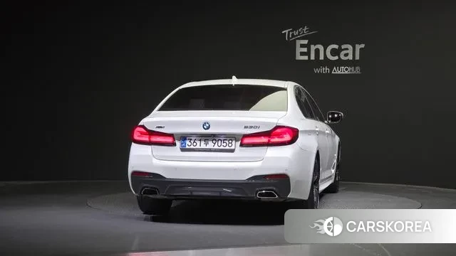 BMW 5 Series (G30) id 3008005 из Кореи 14