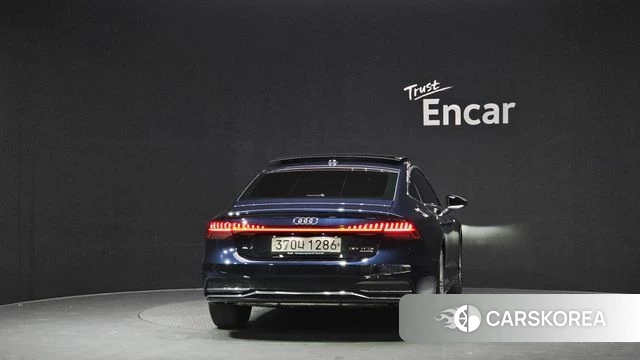 Audi A7 (4K) id 4019762 из Кореи 14